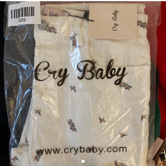 CRY BABY ROSE PRINTED PANTS - Picture 1 of 3